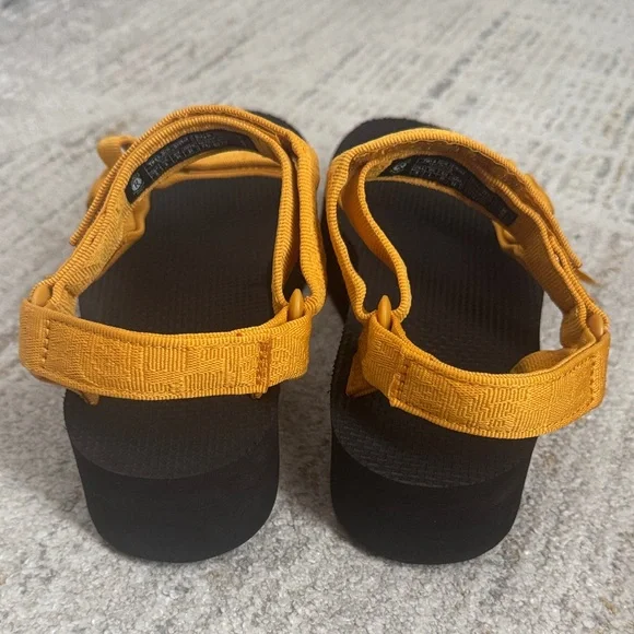 Teva Flatform - Picture 3 of 7